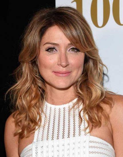 53%. 2:16. 11 139. 0. Sasha Alexander in nude cutting video from Shameless s05e11 which was cropped out in 2015. She flashes us her breasts and bootie in romp scene. Actress: Sasha Alexander Naked Scenes. Tags: